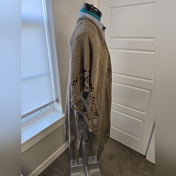 BUCKLE BLACK FRINGE CARDIGAN SWEATER OPEN FRONT MAJOR BROWN WOMEN OS BOHO LAYER - Picture 4 of 13